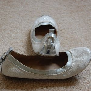 Silver Bandolino Ballet Flats - Size 8